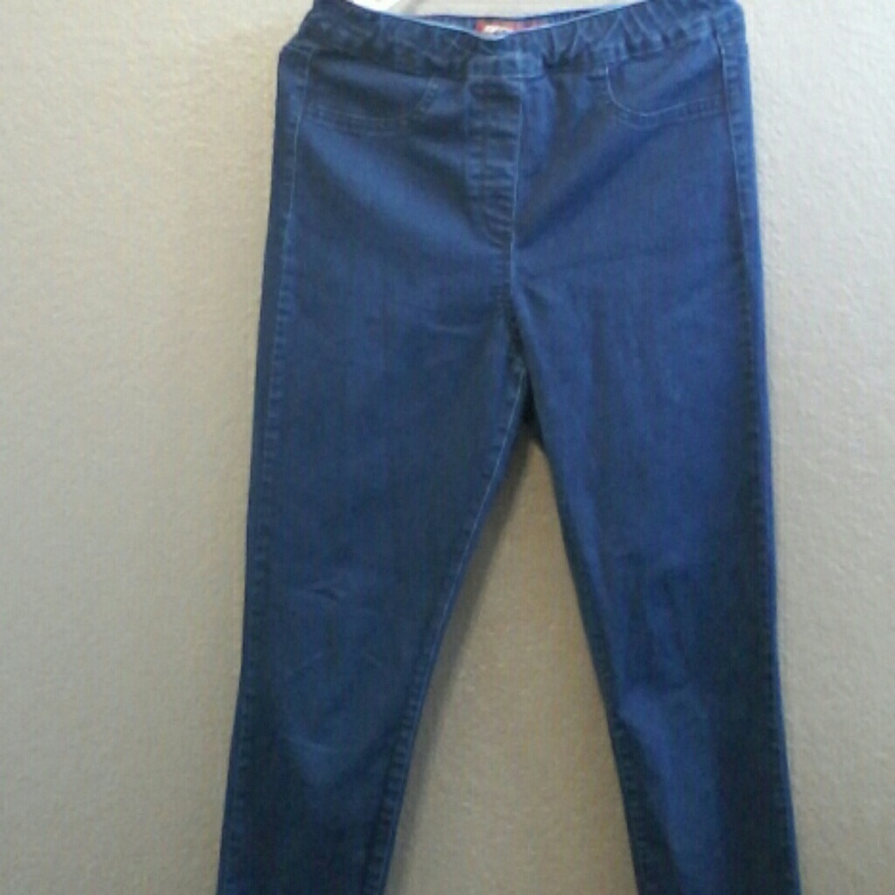 Blue skinny jeans